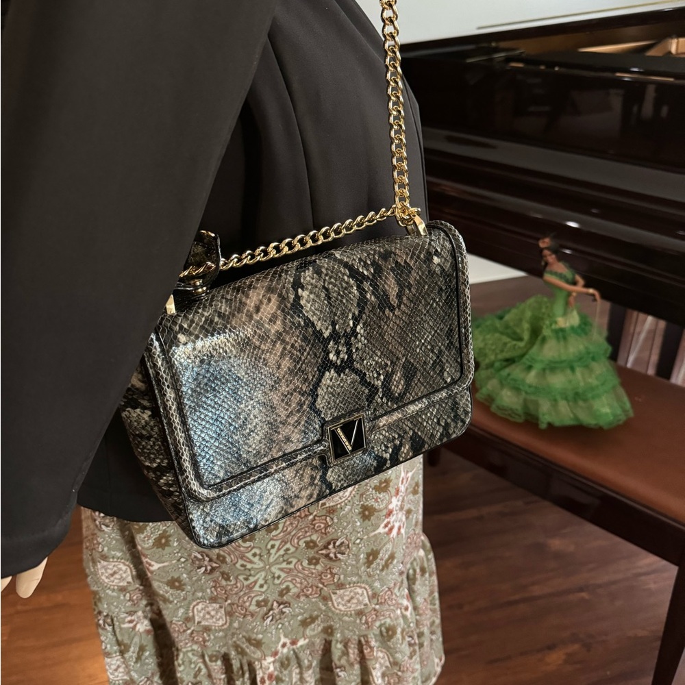 Victoria’s Secret Purse + Coinpurse - Picture 9 of 9